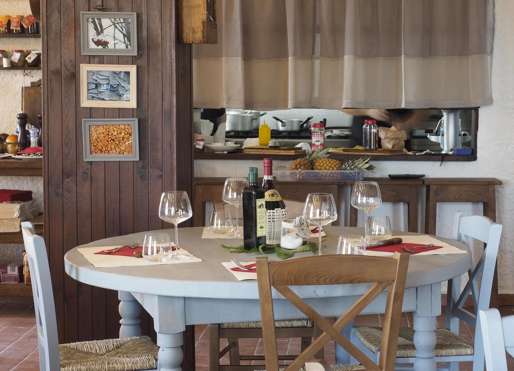 Locanda Il Rustichello Mulazzo Exterior photo